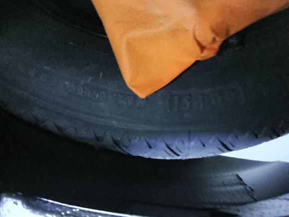 [上海·粤B] 二手路虎发现神行2019款 240PS SE版 国VI