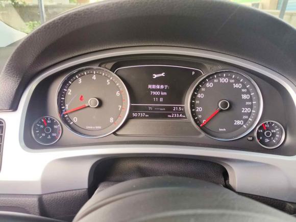 [上海·沪A] 二手大众途锐2011款 3.0TSI 舒适型