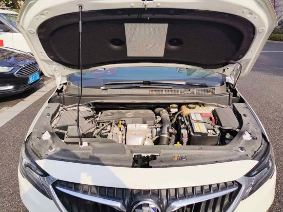 [上海·沪C] 二手别克别克GL62021款 323T 轻混动互联豪华型