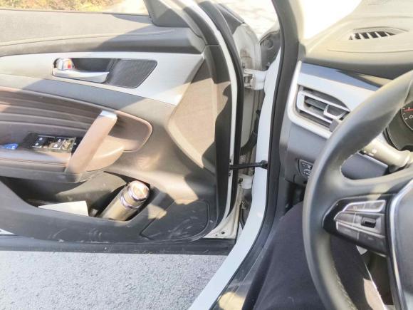 [嘉兴·浙F] 二手长安长安CS35PLUS2018款 1.6L 手动畅联版 国V