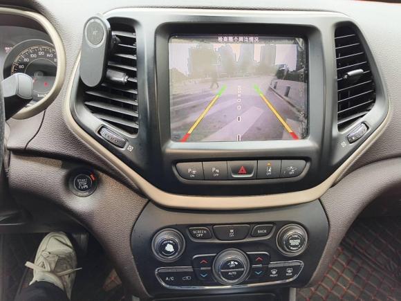 [武汉·鄂A] 二手Jeep自由光2014款 3.2L 高性能版