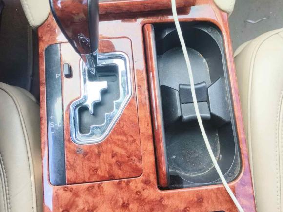 [广州·粤G] 二手丰田皇冠2008款 2.5L 5周年纪念版