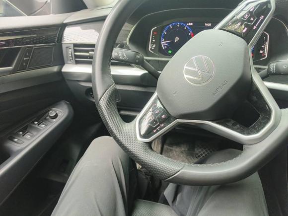 [上海·皖A] 二手大众帕萨特2022款 330TSI 豪华版