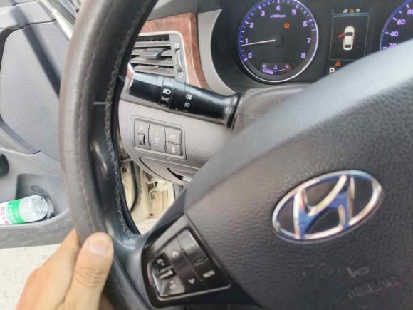 [杭州·浙A] 二手现代名图2014款 1.8L 自动尊贵型DLX