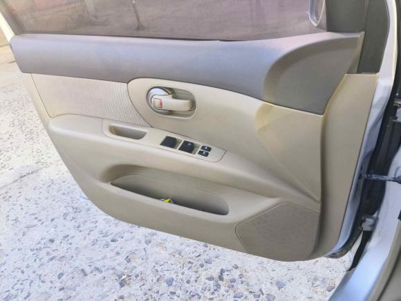 [青岛·鲁B] 二手日产骊威2010款 劲悦版 1.6L 自动超能型