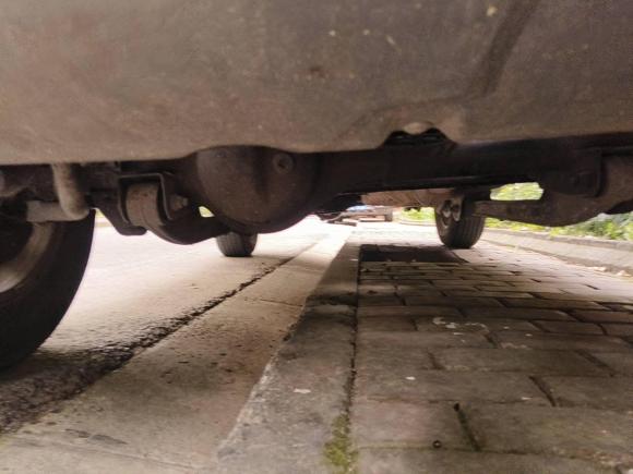 [上海·鲁Q] 二手铃木吉姆尼2011款 1.3 AT