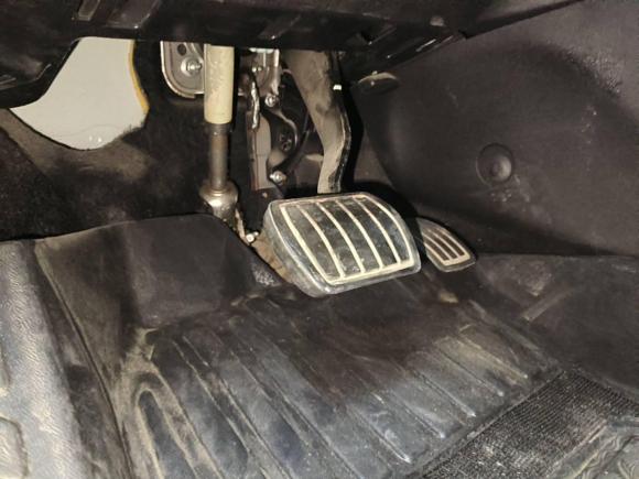 [杭州·浙A] 二手标致标致4082015款 1.2T 自动豪华版