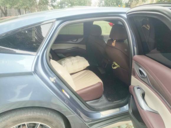 [宁波·浙B] 二手比亚迪海豹2023款 DM-i 1.5T 121km 旗舰型