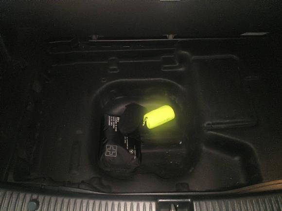 [宁波·浙B] 二手奔驰奔驰C级2020款 改款 C 200 L 时尚型运动版