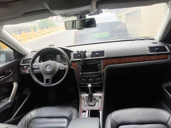 [上海·皖A] 二手大众帕萨特2011款 1.8TSI DSG御尊版