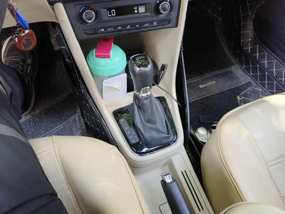 [上海·宁A] 二手斯柯达昕动2014款 1.4TSI DSG舒享版