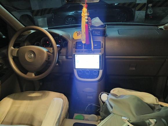 [成都·川A] 二手别克别克GL82014款 2.4L 经典版