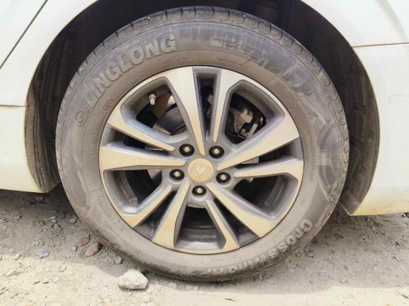 [南昌·赣A] 二手长安逸动2020款 PLUS 1.6L GDI 自动豪华型