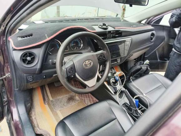 [广州·粤A] 二手丰田雷凌2017款 改款双擎 1.8H GS E-CVT精英天窗版 国V