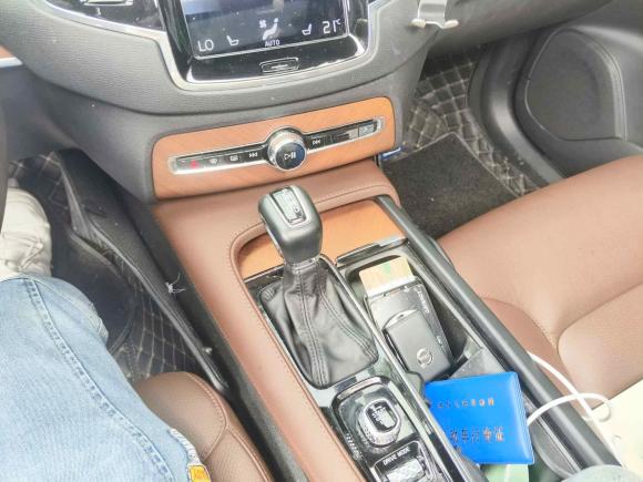 [苏州·苏U] 二手沃尔沃沃尔沃XC902020款 改款 T6 智逸豪华版 7座