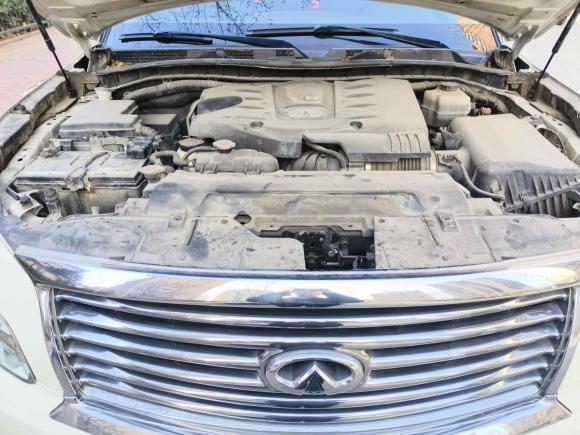 [青岛·鲁B] 二手英菲尼迪英菲尼迪QX802013款 5.6L 4WD