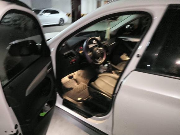 [成都·川A] 二手宝马宝马X12016款 sDrive18Li 尊享型