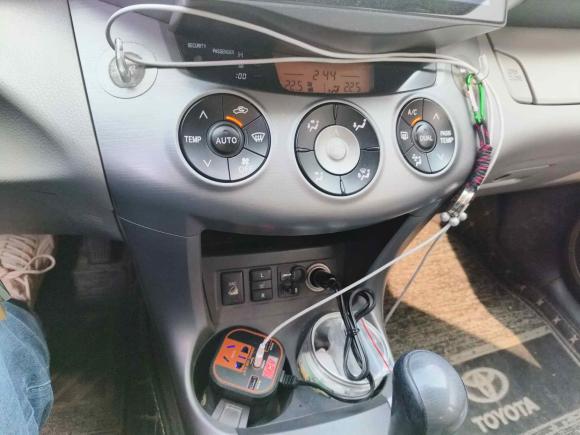 [青岛·鲁B] 二手丰田丰田RAV42006款 2.4 豪华型