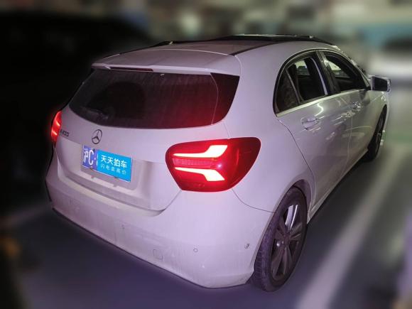 [上海·沪C] 二手奔驰奔驰A级2017款 A 200 动感型