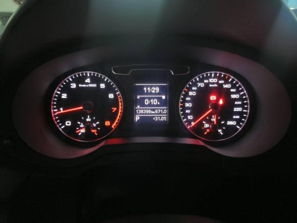 [上海·沪B] 二手奥迪奥迪Q32015款 35 TFSI 百万纪念智领型