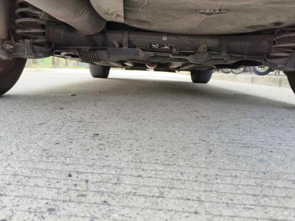 [上海·沪C] 二手标致标致30082013款 2.0L 自动潮流版