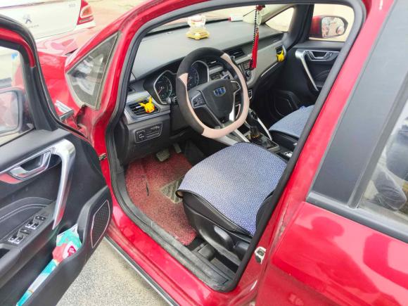 [青岛·鲁B] 二手吉利汽车远景X32017款 1.5L 自动尊贵型