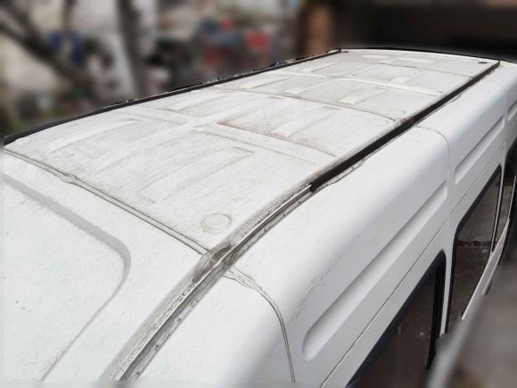 [无锡·苏B] 二手依维柯依维柯褒迪2017款 2.5T尊享A37客车高顶6-7座47Z5