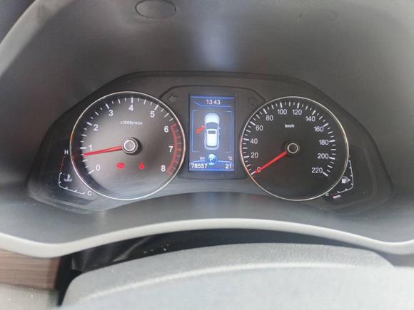 [武汉·鄂A] 二手一汽森雅R72017款 1.6L 自动智能型