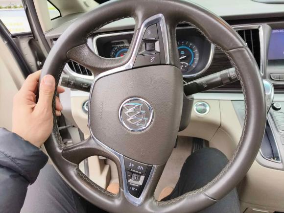 [无锡·粤B] 二手别克别克GL82011款 3.0L XT豪华商务旗舰版