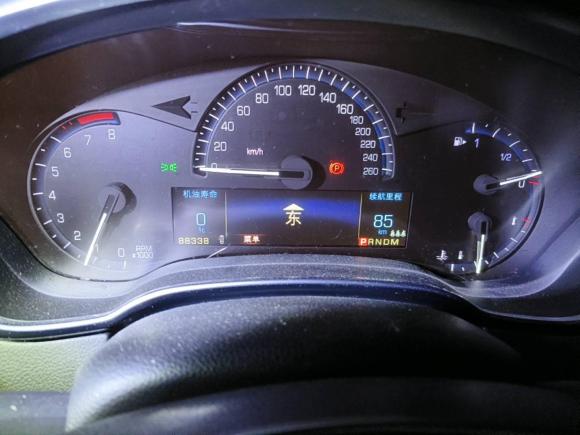 [成都·川A] 二手凯迪拉克凯迪拉克SRX2015款 3.0L 精英型