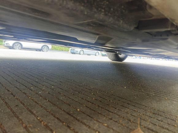 [上海·沪D] 二手奔驰奔驰E级2018款 改款 E 300 L 运动豪华型