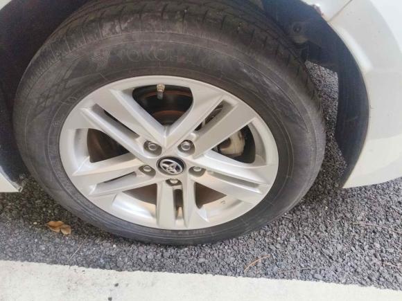 [深圳·贵H] 二手丰田雷凌2021款 双擎 1.8H E-CVT豪华版