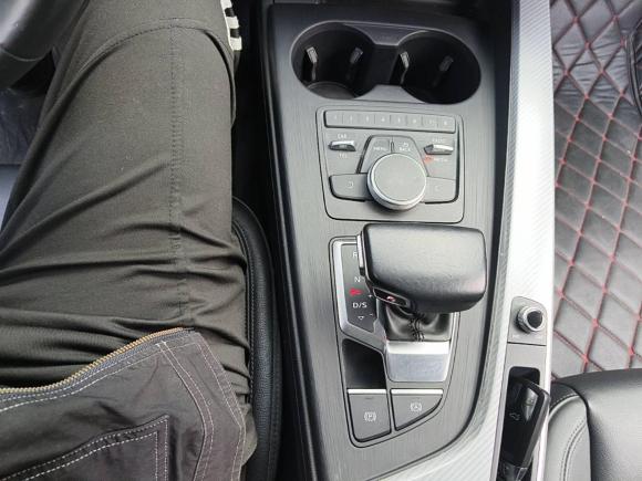 [苏州·苏E] 二手奥迪奥迪A4L2017款 40 TFSI 时尚型