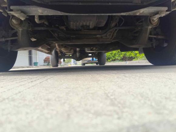 [上海·沪A] 二手福特经典全顺2013款 2.8T改款柴油冰白物流车长轴中顶JX493ZLQ4