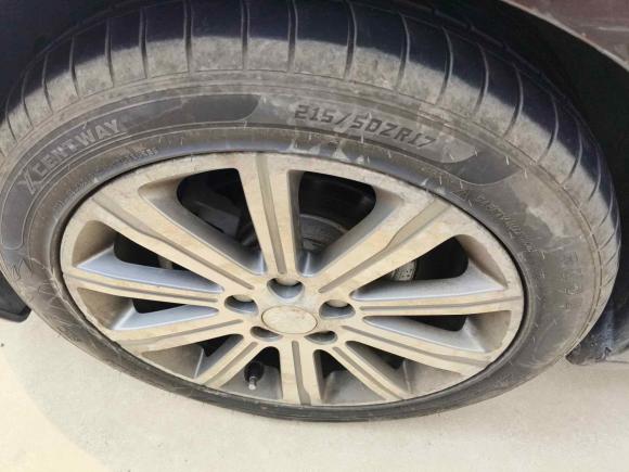 [上海·沪D] 二手标致标致4082015款 1.2T 自动豪华版