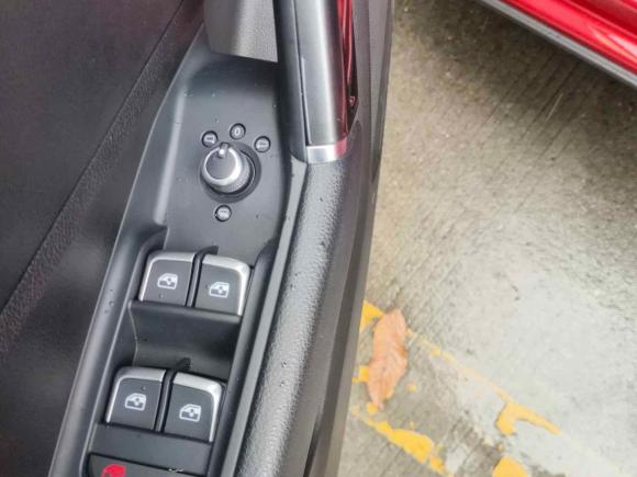 [深圳·粤A] 二手奥迪奥迪Q2L2018款 35 TFSI 上市专享版 国VI