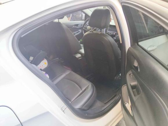 [上海·沪D] 二手雪佛兰科鲁兹2016款 1.4T DCG豪华版