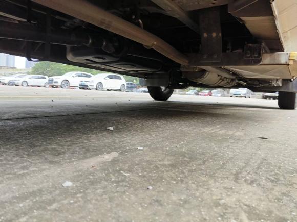 [佛山·豫P] 二手江汽集团星锐2024款 2.0T 星物流 长轴双胎高顶2/3座D20TCIF21