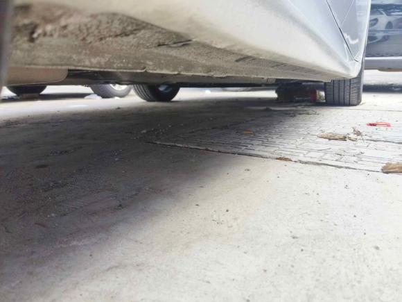 [苏州·苏U] 二手现代伊兰特2022款 1.5L CVT LUX尊贵版