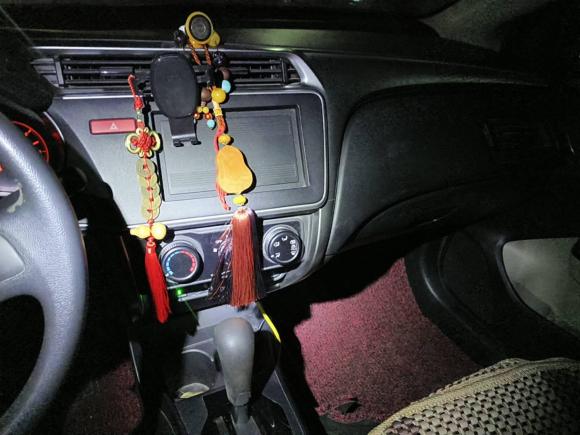 [深圳·粤B] 二手本田锋范2015款 1.5L CVT舒适版