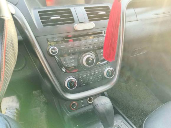 [青岛·鲁B] 二手奔腾奔腾X802015款 1.8T 自动豪华型