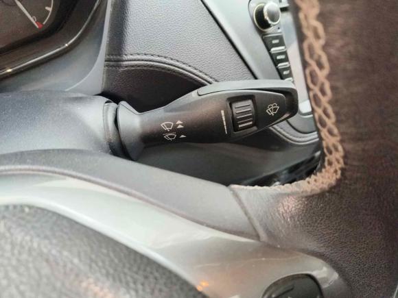 [成都·川A] 二手福特福睿斯2015款 1.5L 自动时尚型