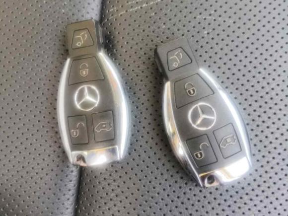 [上海·沪B] 二手奔驰奔驰V级2018款 V 260 领航版 国V