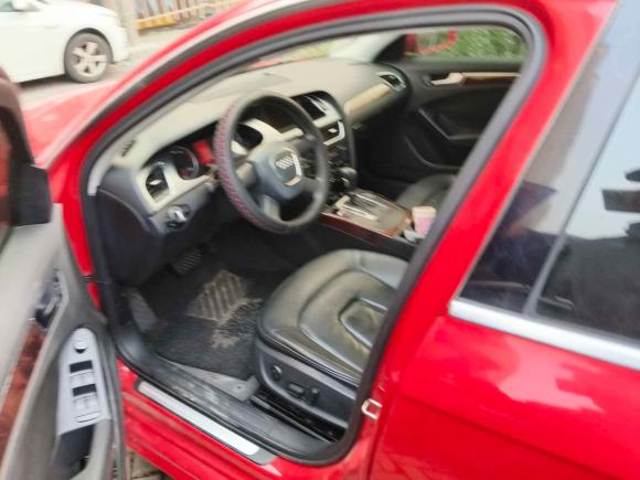 [青岛·浙B] 二手奥迪奥迪A4L2011款 2.0 TFSI 标准型