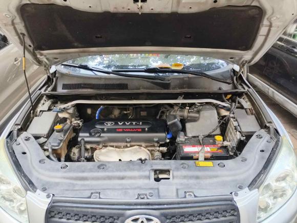 [深圳·粤D] 二手丰田丰田RAV42006款 2.4 豪华型