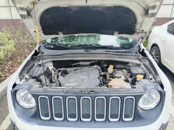 [苏州·苏U] 二手Jeep自由侠2017款 180T 自动高能版