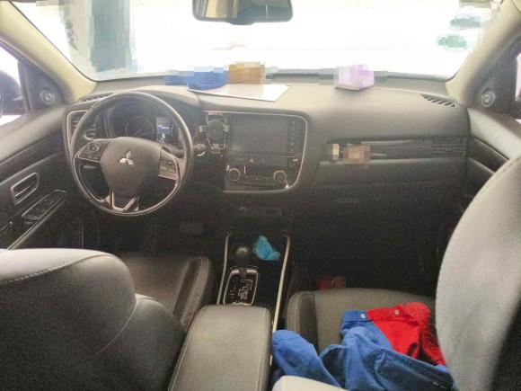 [苏州·苏U] 二手三菱欧蓝德2019款 2.0L 两驱畅享版 5座 国VI