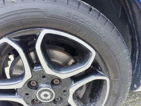 [上海·鲁S] 二手smartsmart fortwo2019款 0.9T 66千瓦硬顶风擎版 国VI