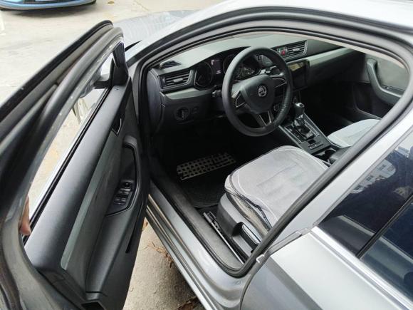 [深圳·粤Y] 二手斯柯达速派2016款 TSI280 DSG前行版