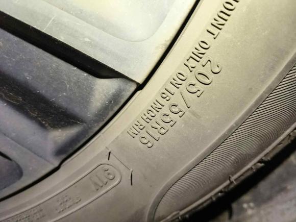 [上海·鄂D] 二手荣威荣威i52021款 1.5L CVT钻石版